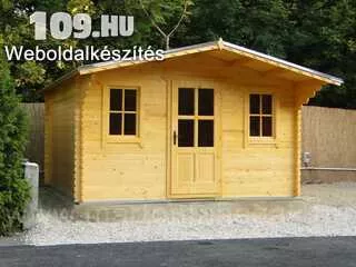 Előtetős két ablakos egy ajtós kerti faház 400 × 400 cm